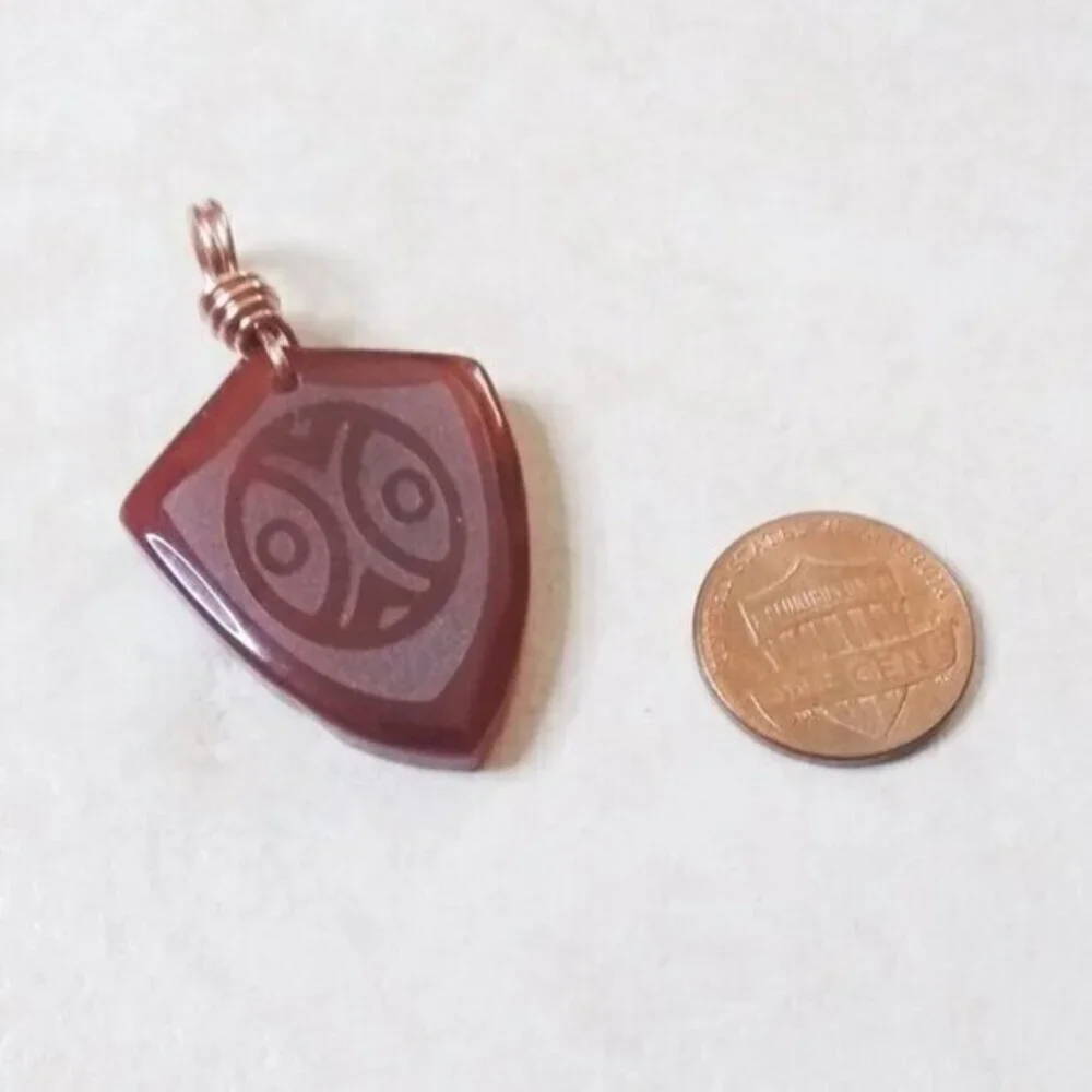Masculine Russet Brown Agate Shield Pendant - Etched Tribal Design